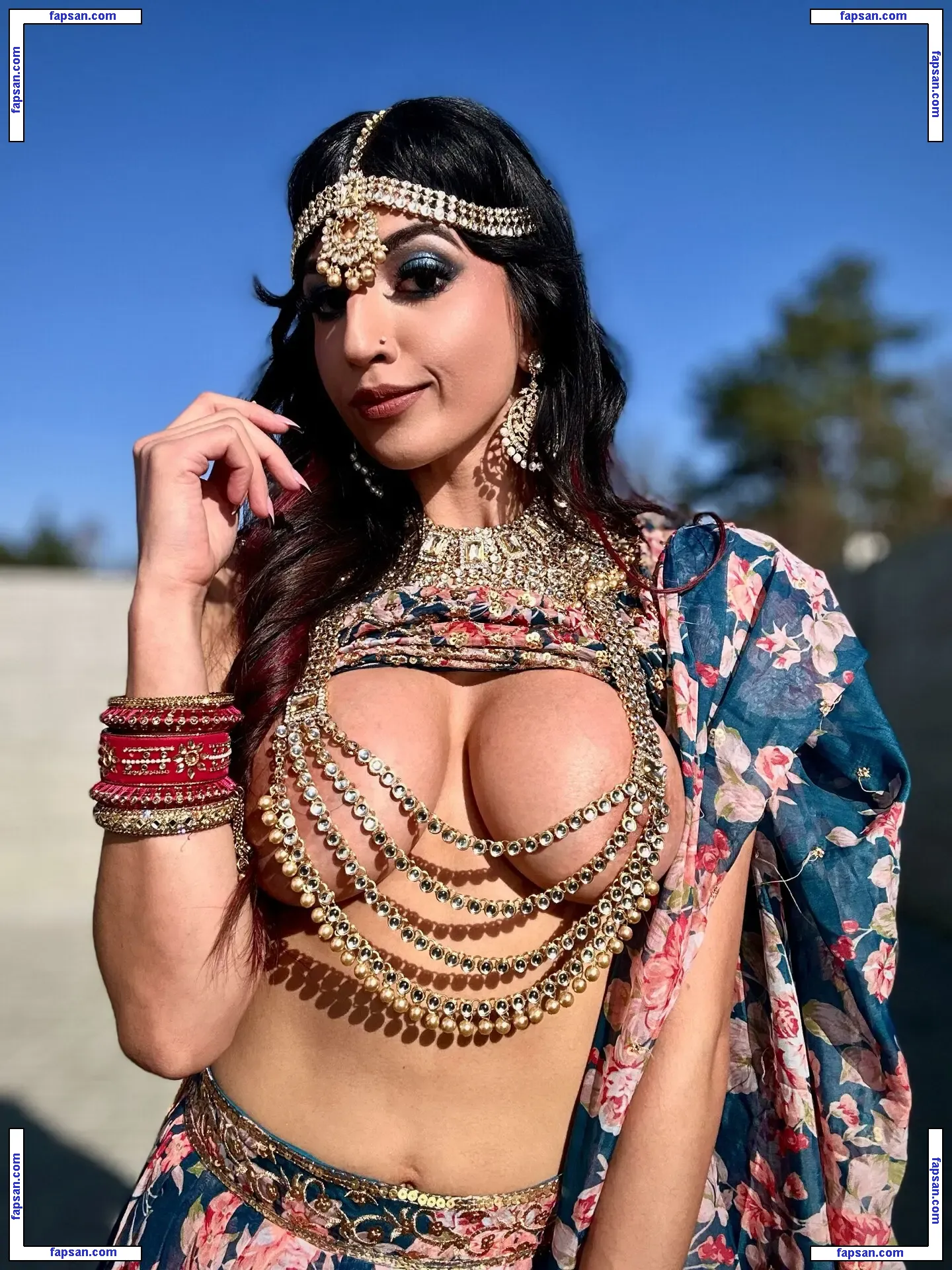 Aliyah Yasin голая фото #0007 с Онлифанс