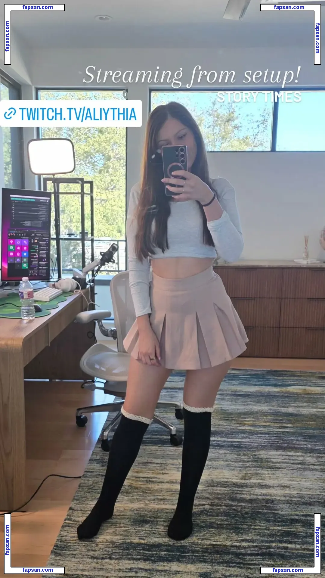 Aliythia nude photo #0166 from OnlyFans