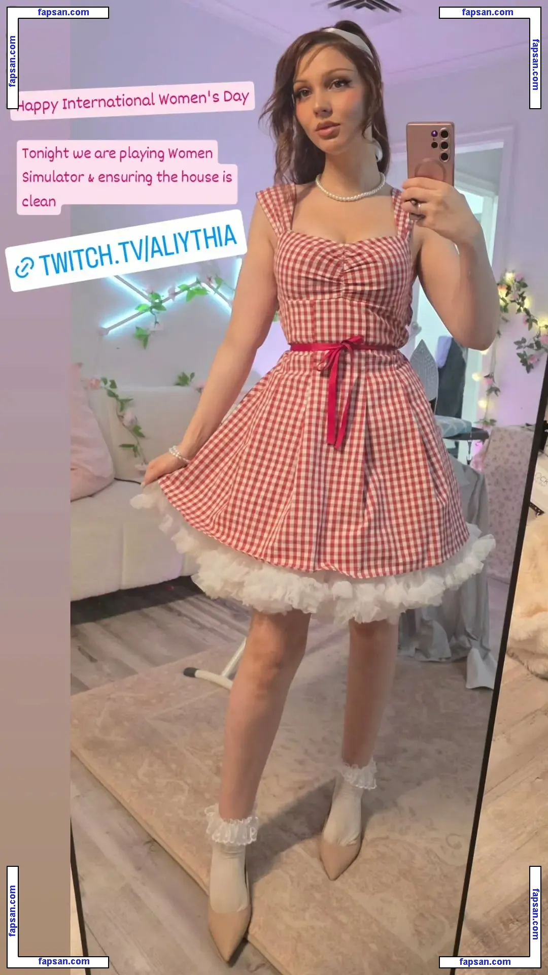 Aliythia nude photo #0178 from OnlyFans