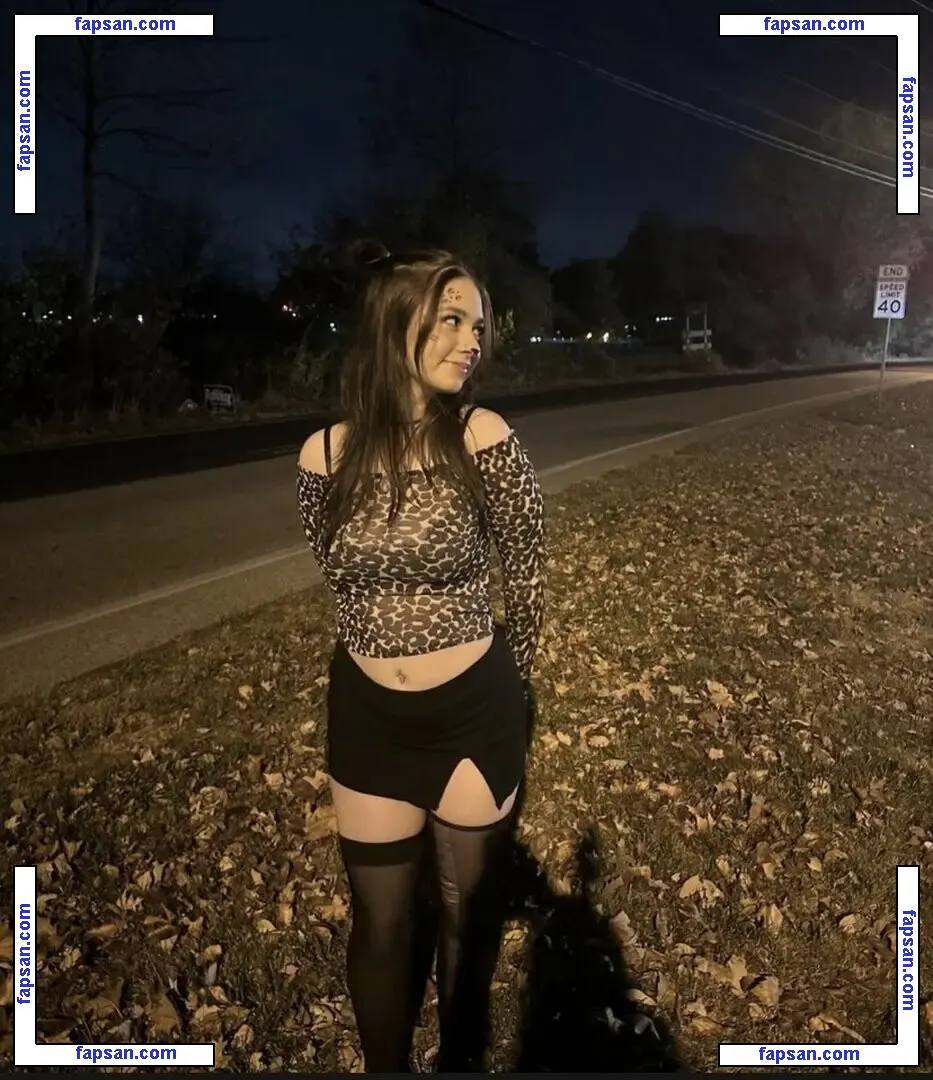 Allie Spone голая фото #0003 с Онлифанс