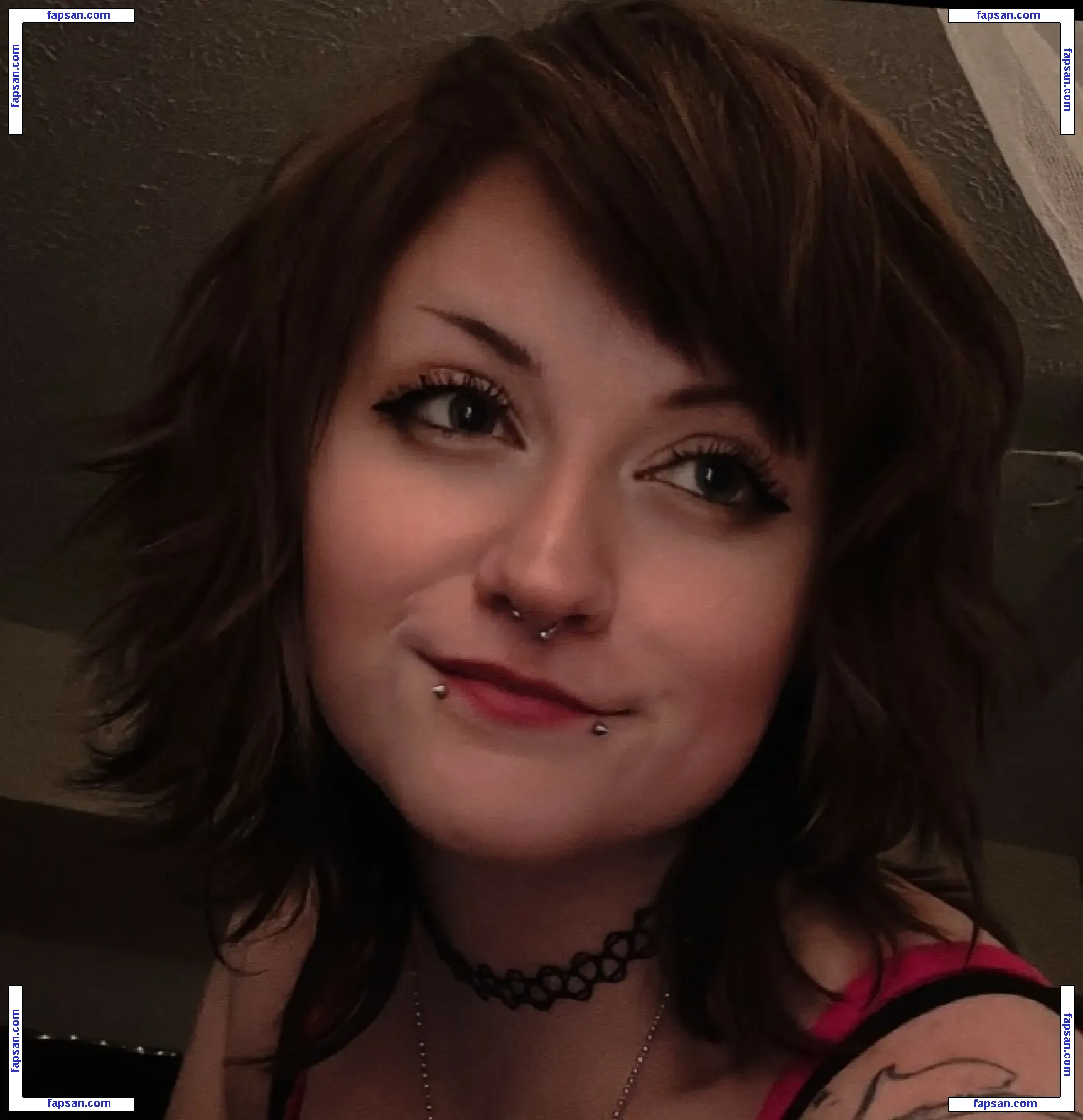 Allie Tricaso голая фото #0005 с Онлифанс