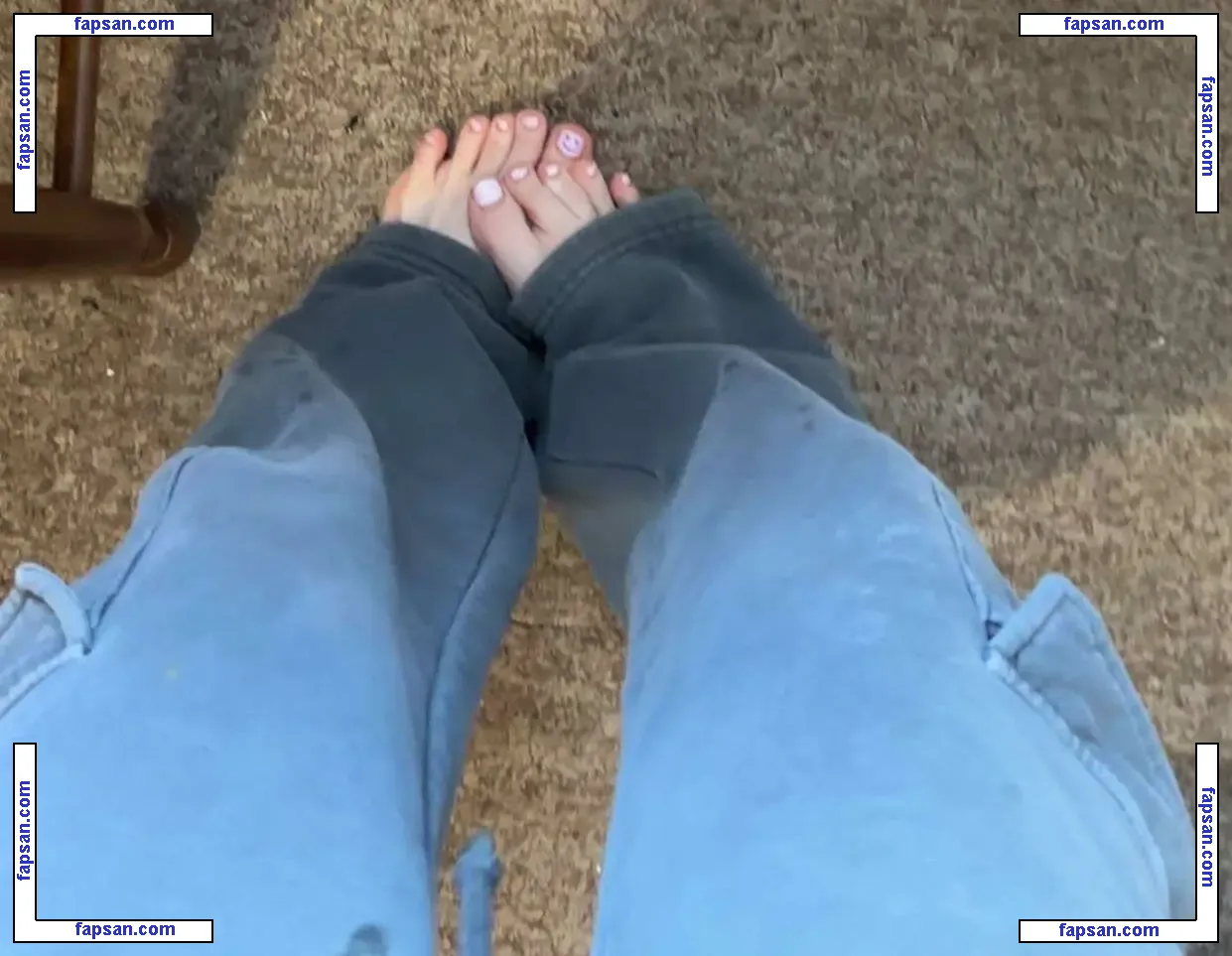 Ally_solez nude photo #0001 from OnlyFans