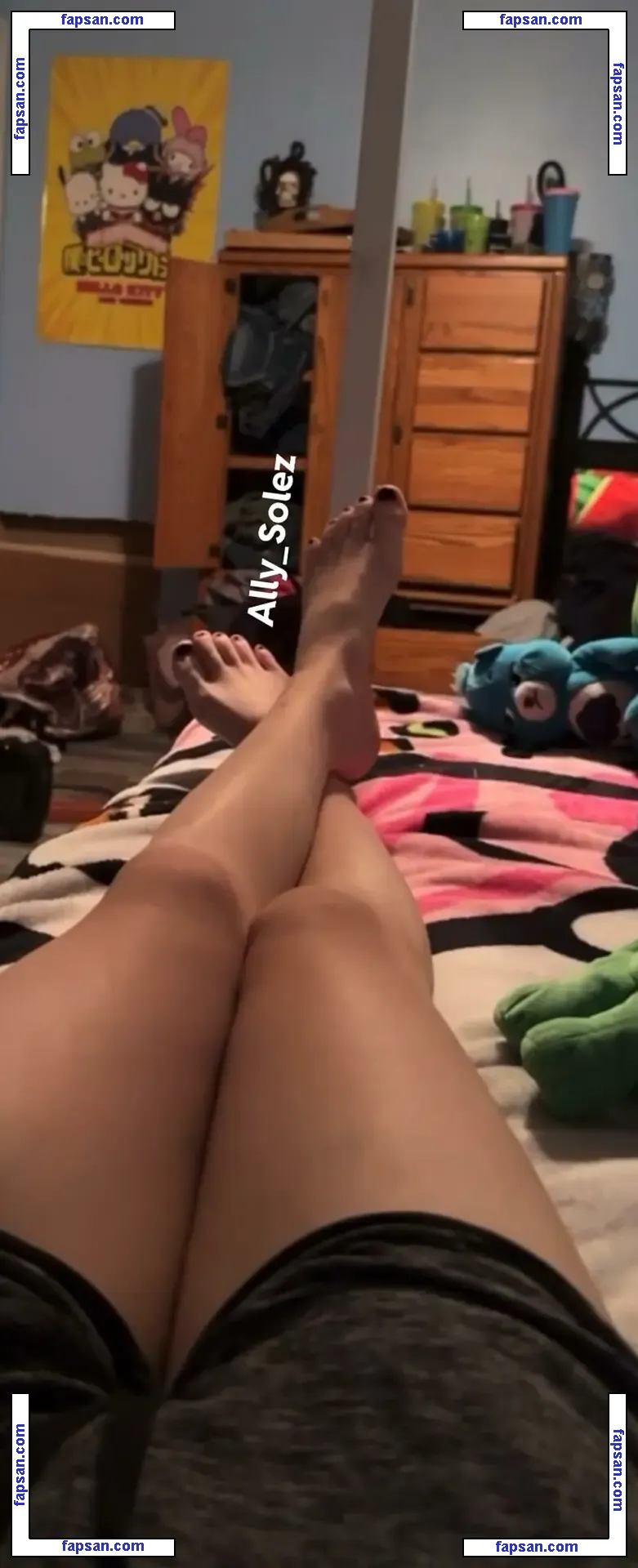 Ally_solez nude photo #0037 from OnlyFans