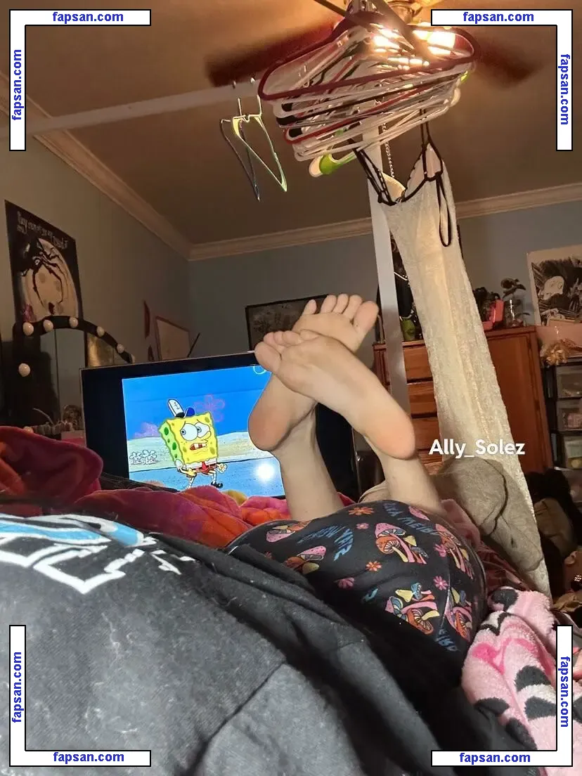 Ally_solez nude photo #0050 from OnlyFans