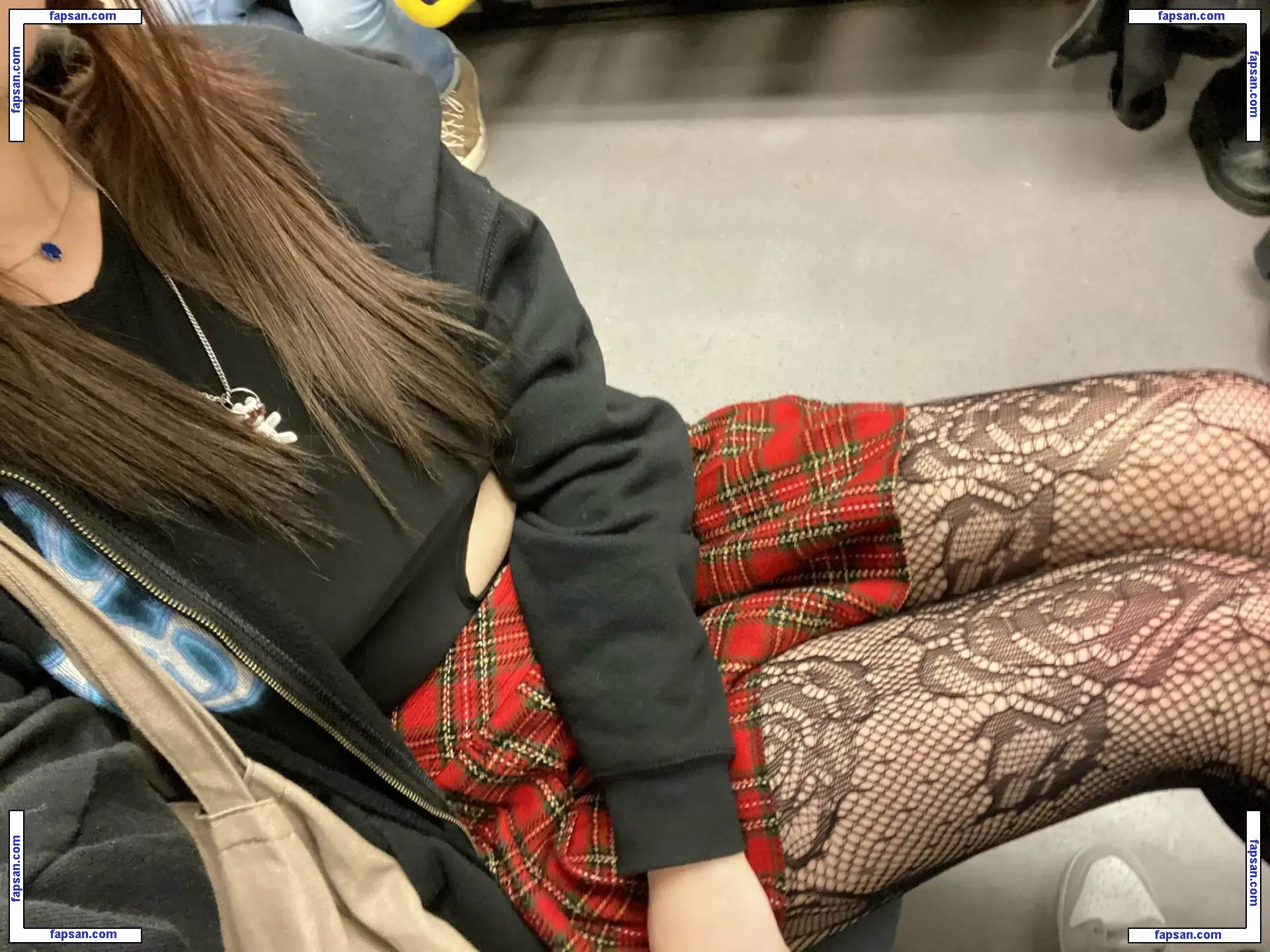 Allykitti голая фото #0005 с Онлифанс