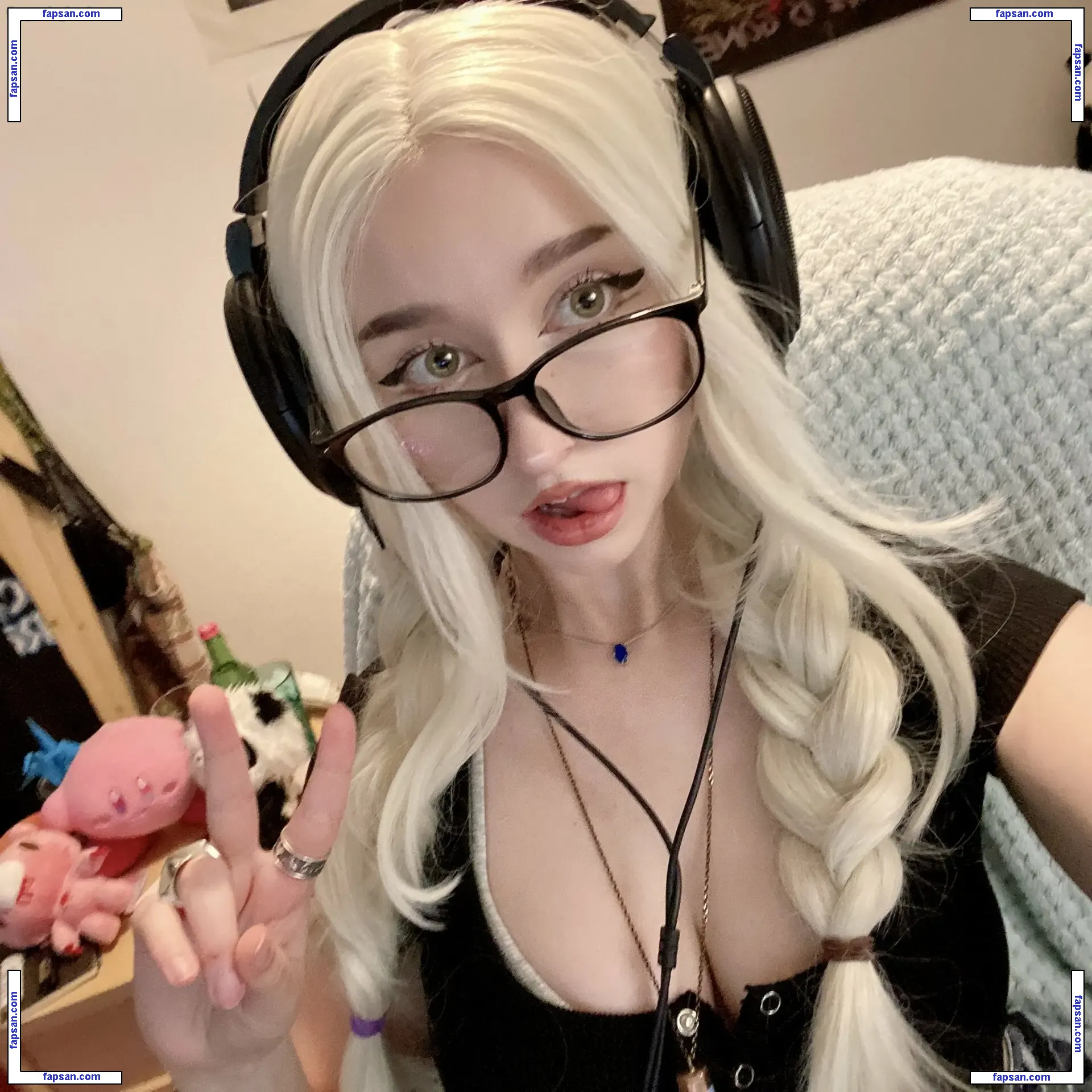 Allykitti голая фото #0013 с Онлифанс