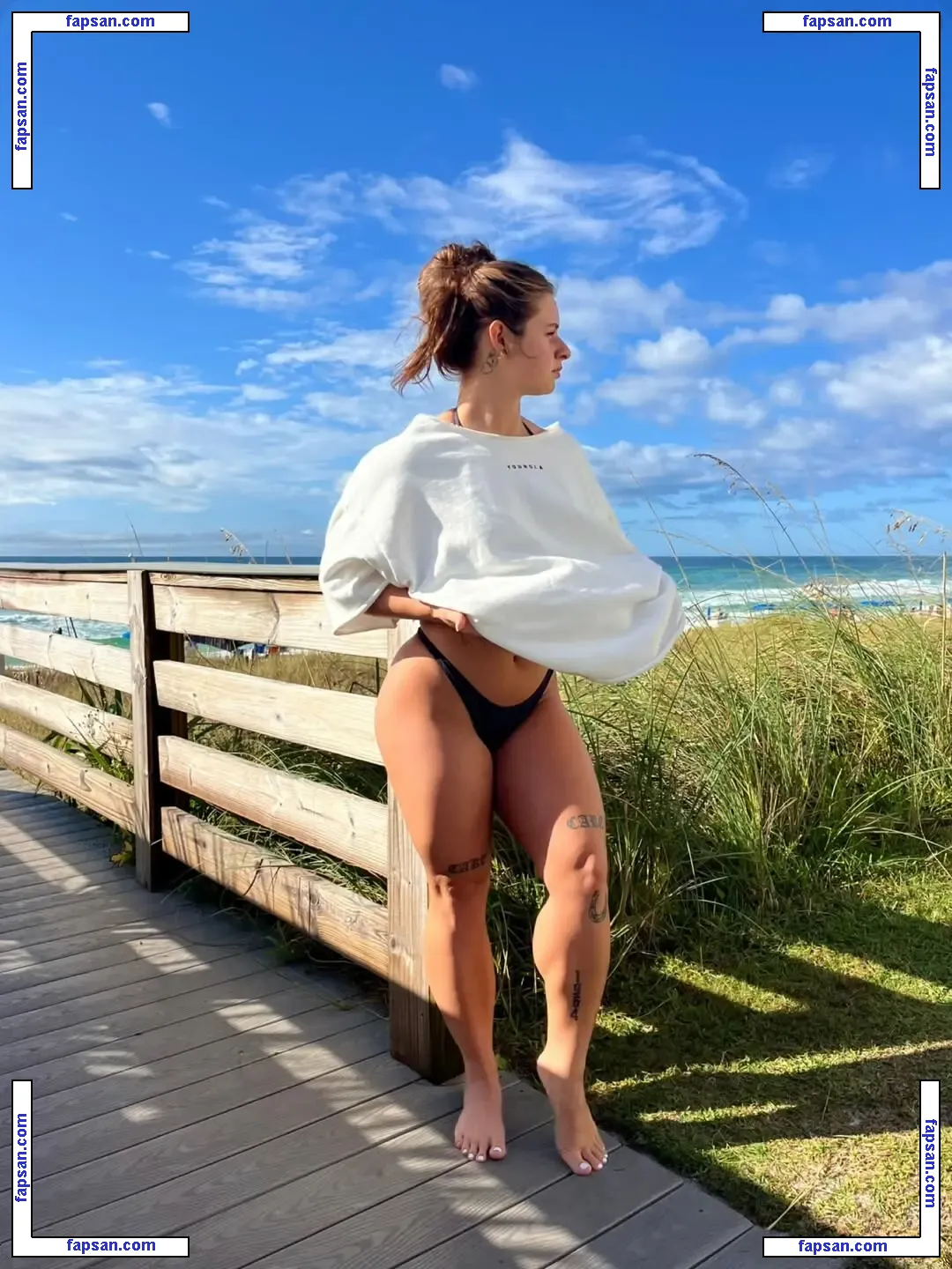 Allysinthegym nude photo #0013 from OnlyFans