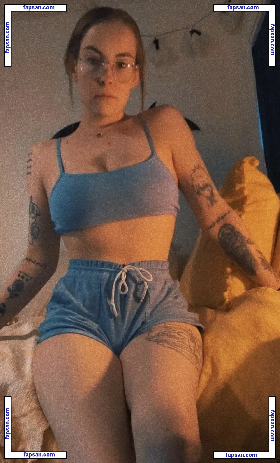 allyuhhb nude photo #0005 from OnlyFans
