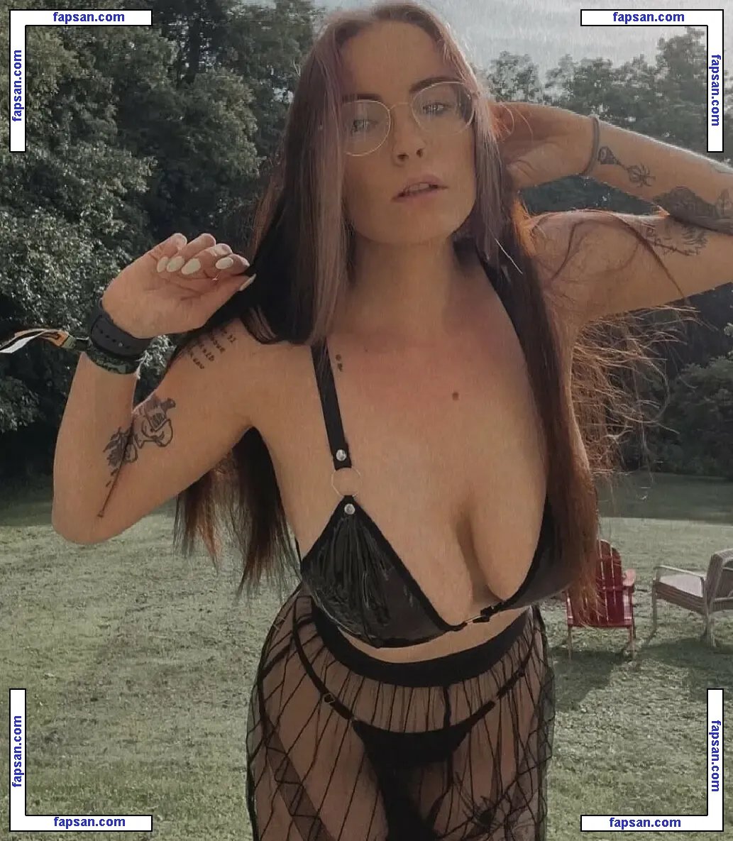 allyuhhb nude photo #0006 from OnlyFans