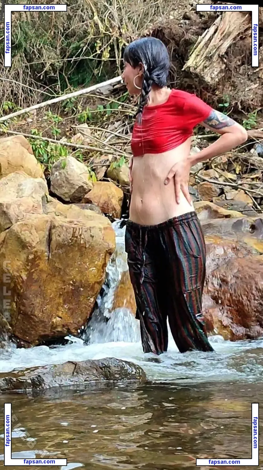 _almalibre_viajes nude photo #0013 from OnlyFans