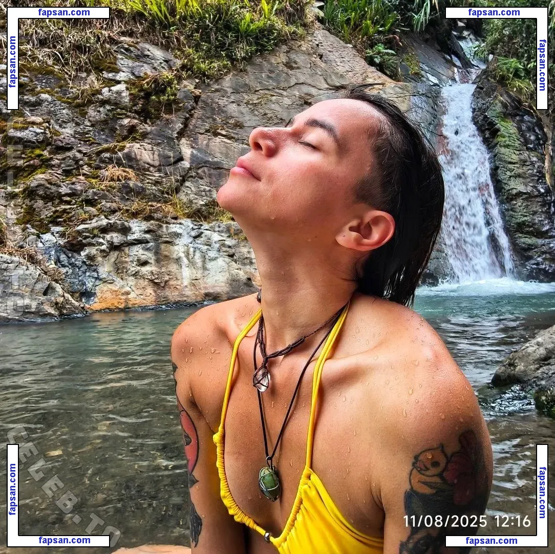 _almalibre_viajes nude photo #0022 from OnlyFans