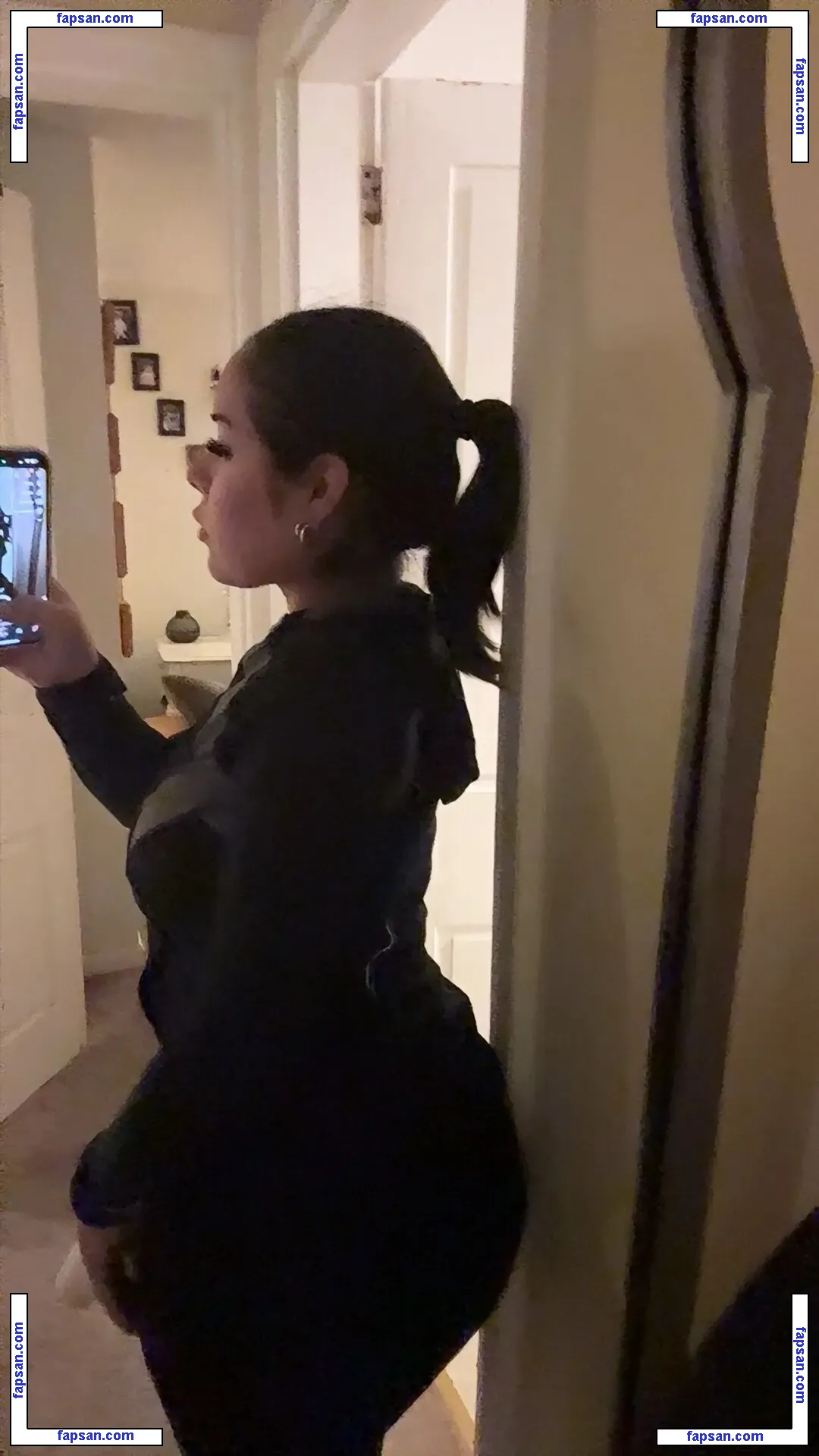 aloaguiii nude photo #0003 from OnlyFans