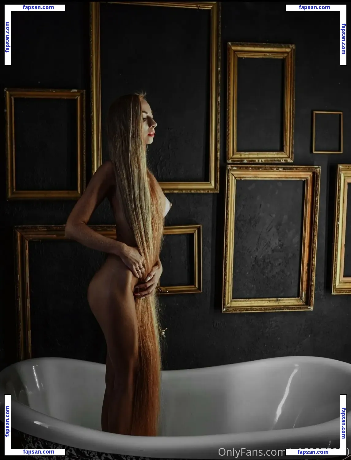 Alona Kravchenko nude photo #0019 from OnlyFans