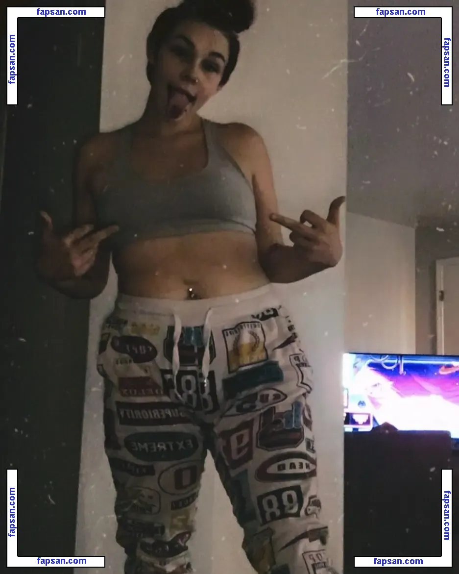 Alonnah nude photo #0005 from OnlyFans