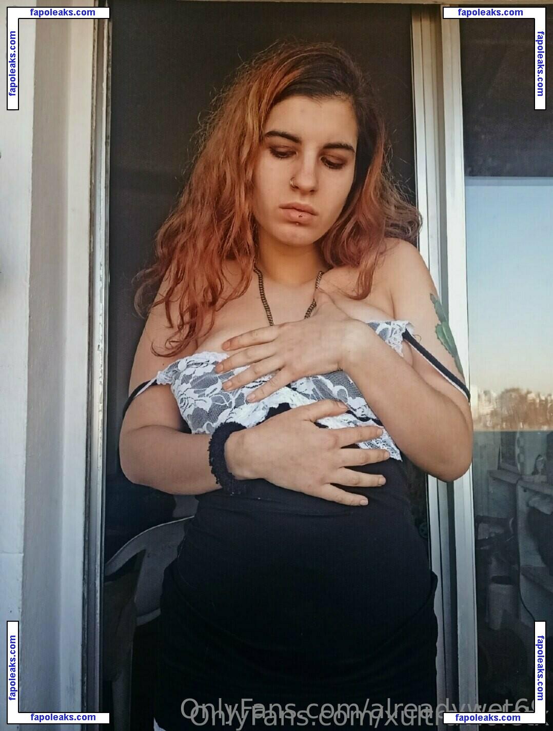 alreadywet69 / peanutbutterandjellyaddict nude photo #0005 from OnlyFans