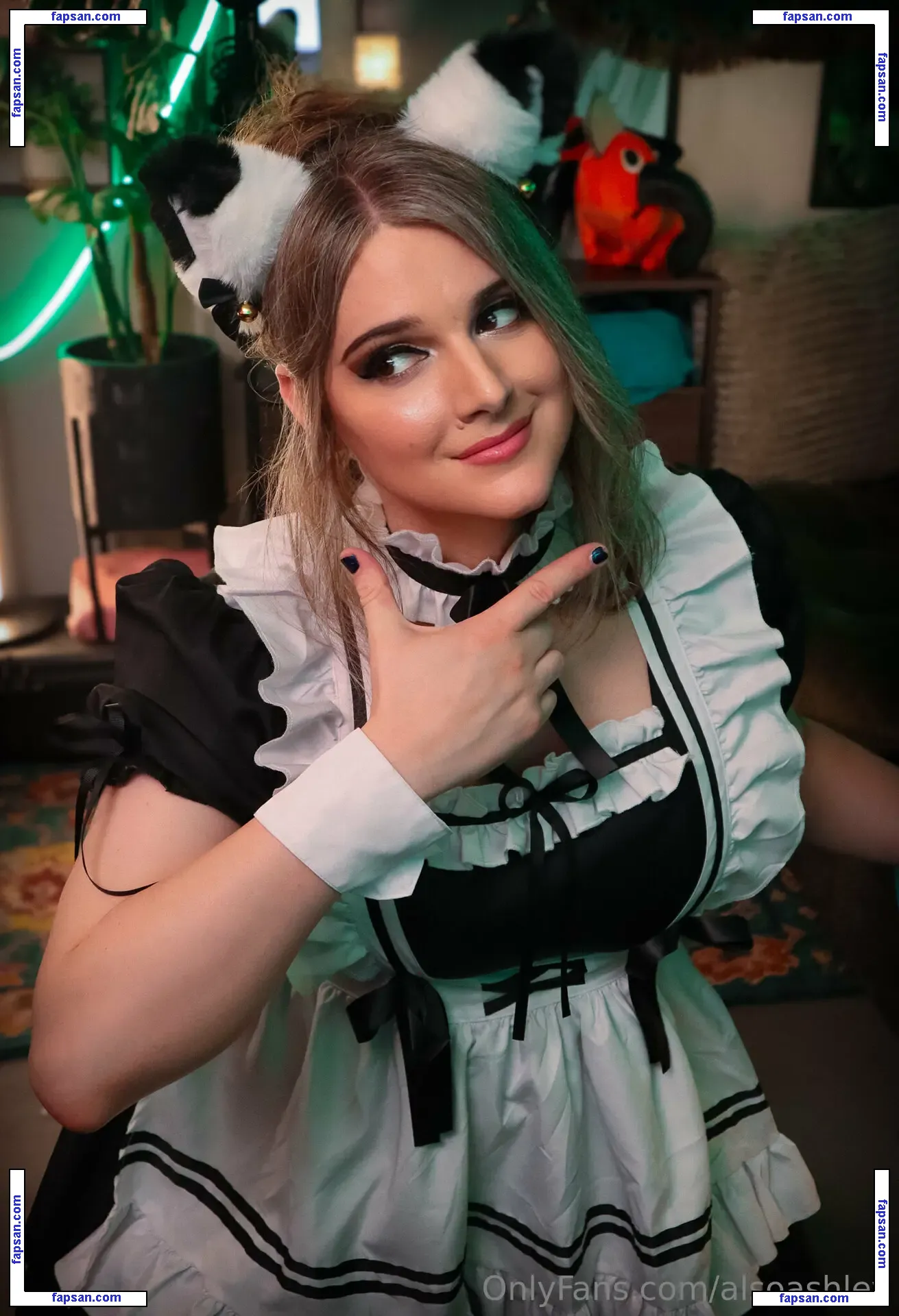 AlsoAshley nude photo #0189 from OnlyFans