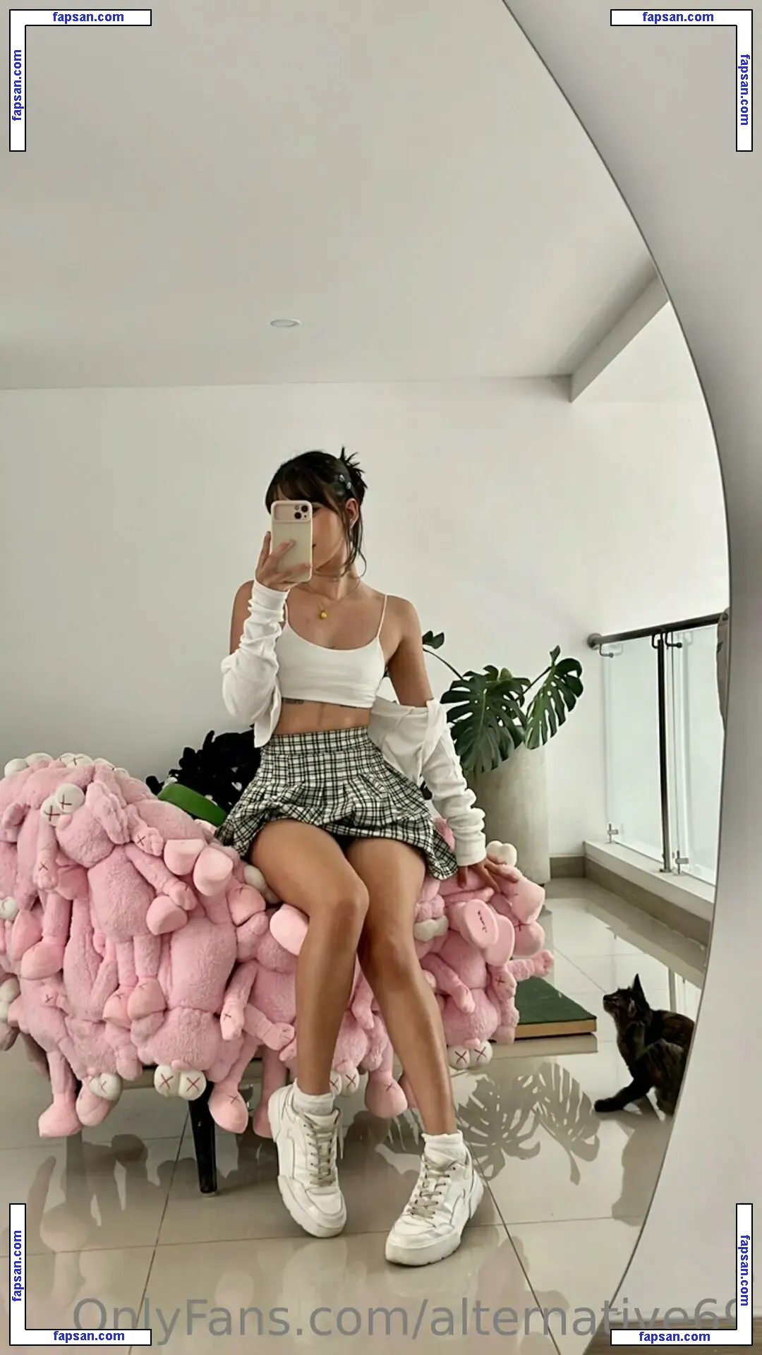 alternative69 nude photo #0153 from OnlyFans