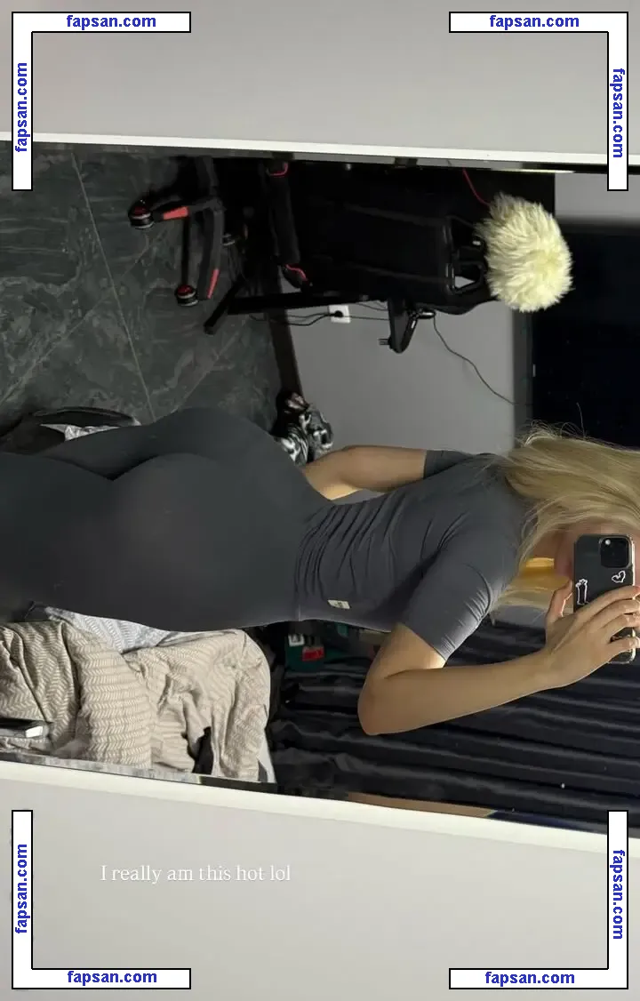 Aly.revolver \ Aly nude photo #0002 from OnlyFans