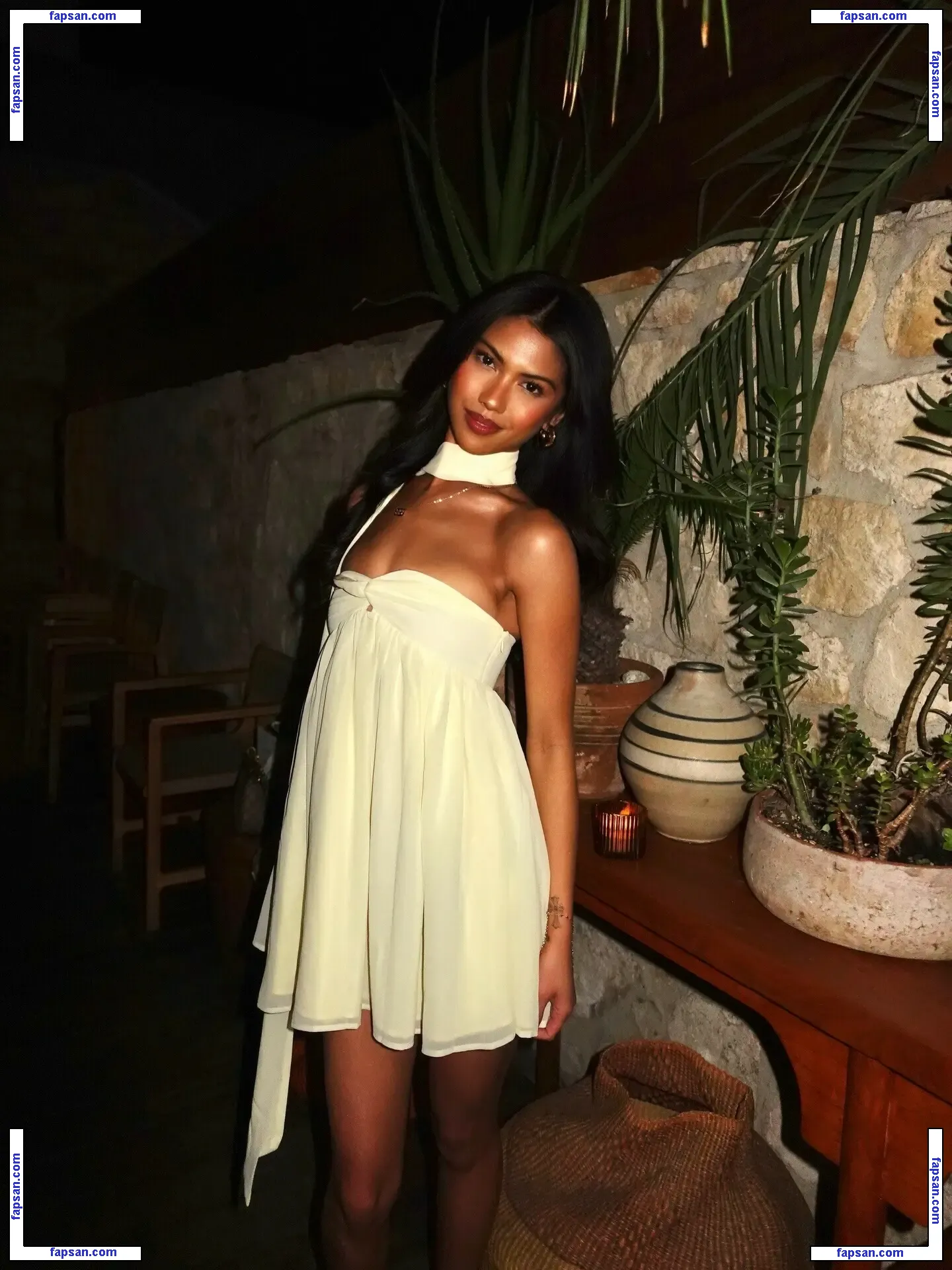 Alyanna Joelle голая фото #0543 с Онлифанс