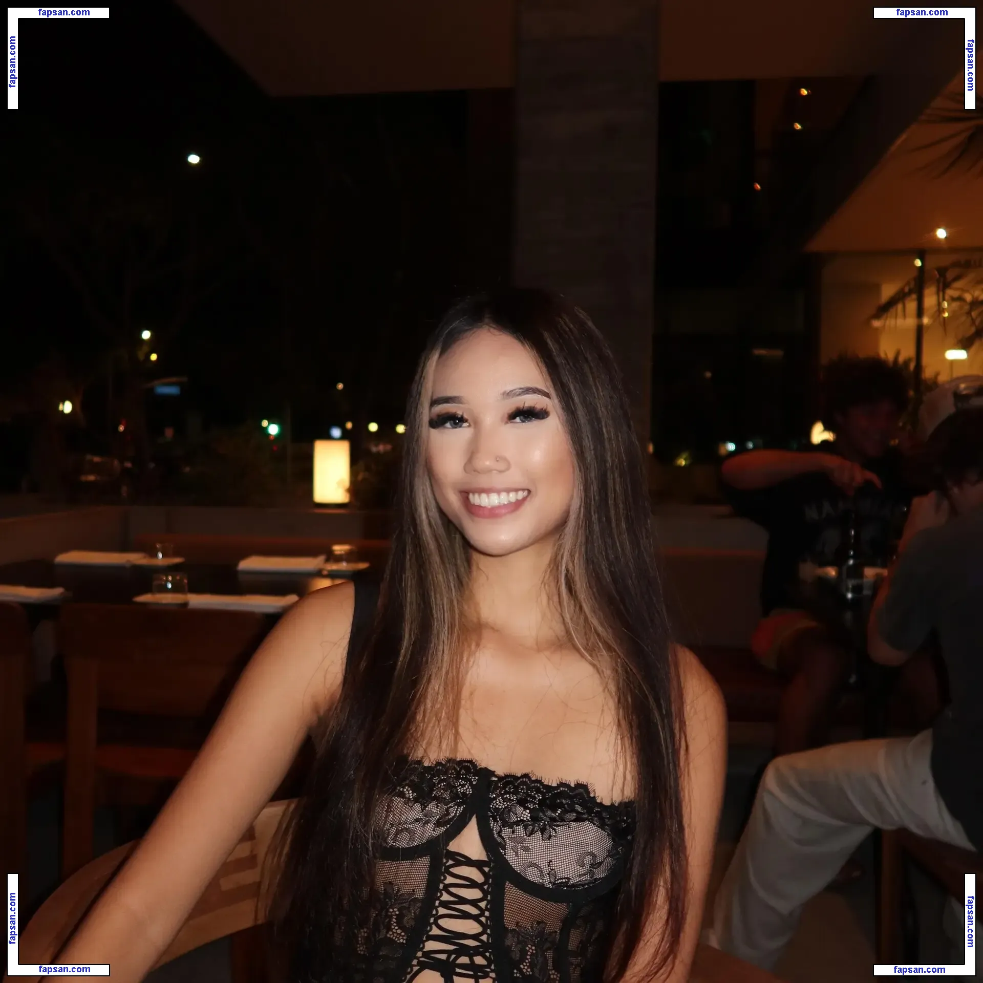 alyhxs голая фото #0008 с Онлифанс