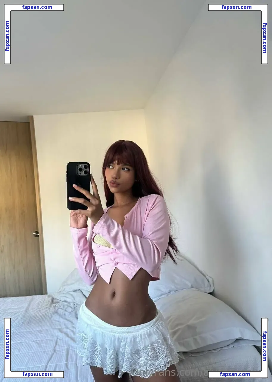 alyssabankss nude photo #0043 from OnlyFans