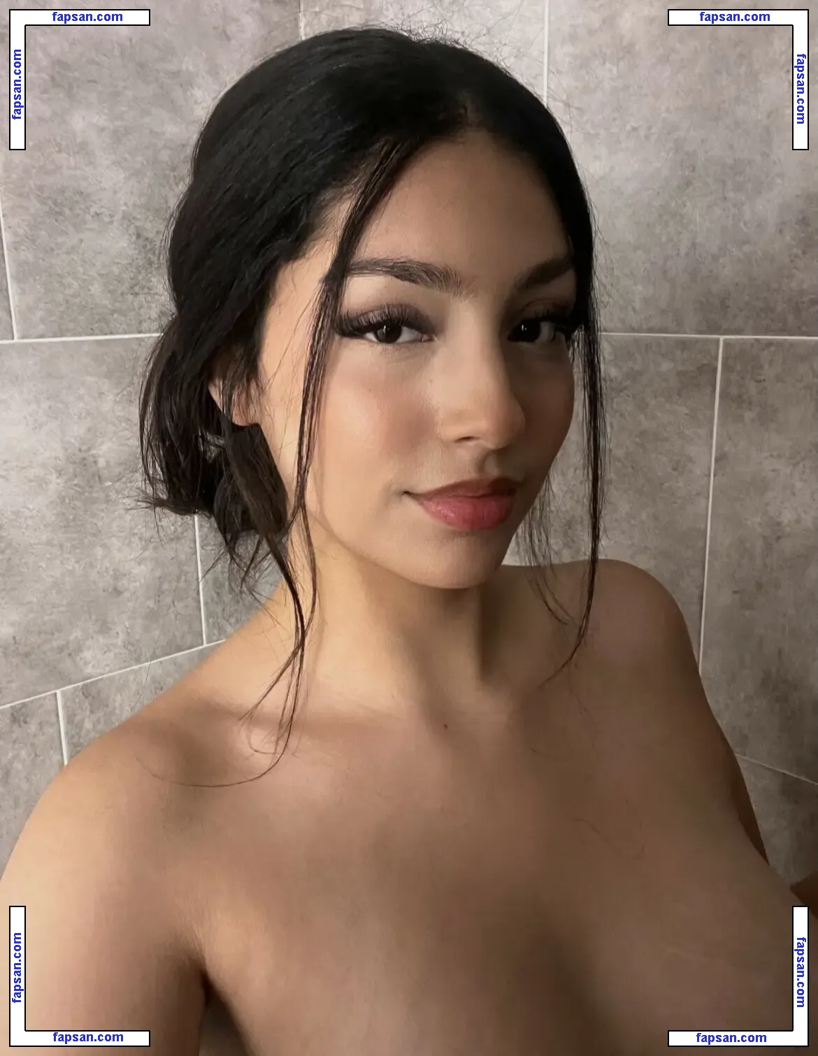 Alyssalyssa1933 nude photo #0002 from OnlyFans