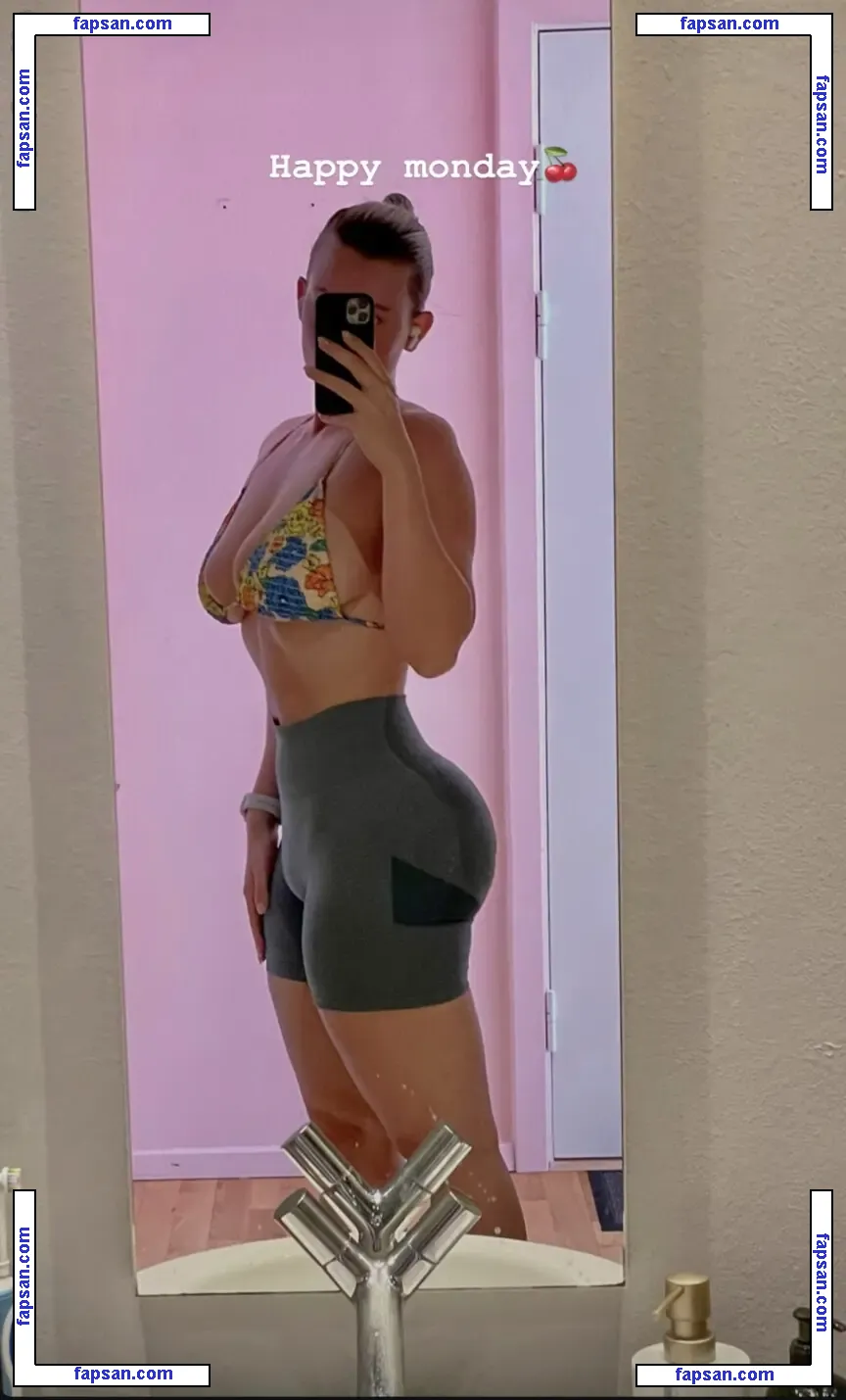 Amalie Kjeldtoft nude photo #0015 from OnlyFans