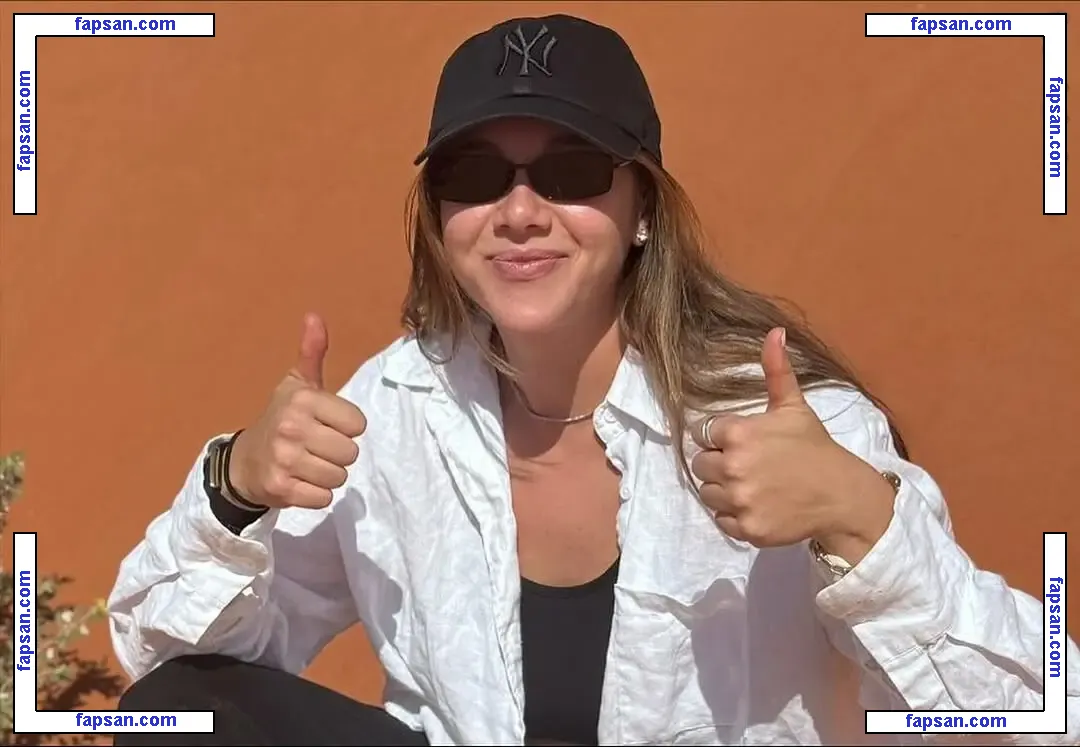 Amanda Anisimova nude photo #0004 from OnlyFans