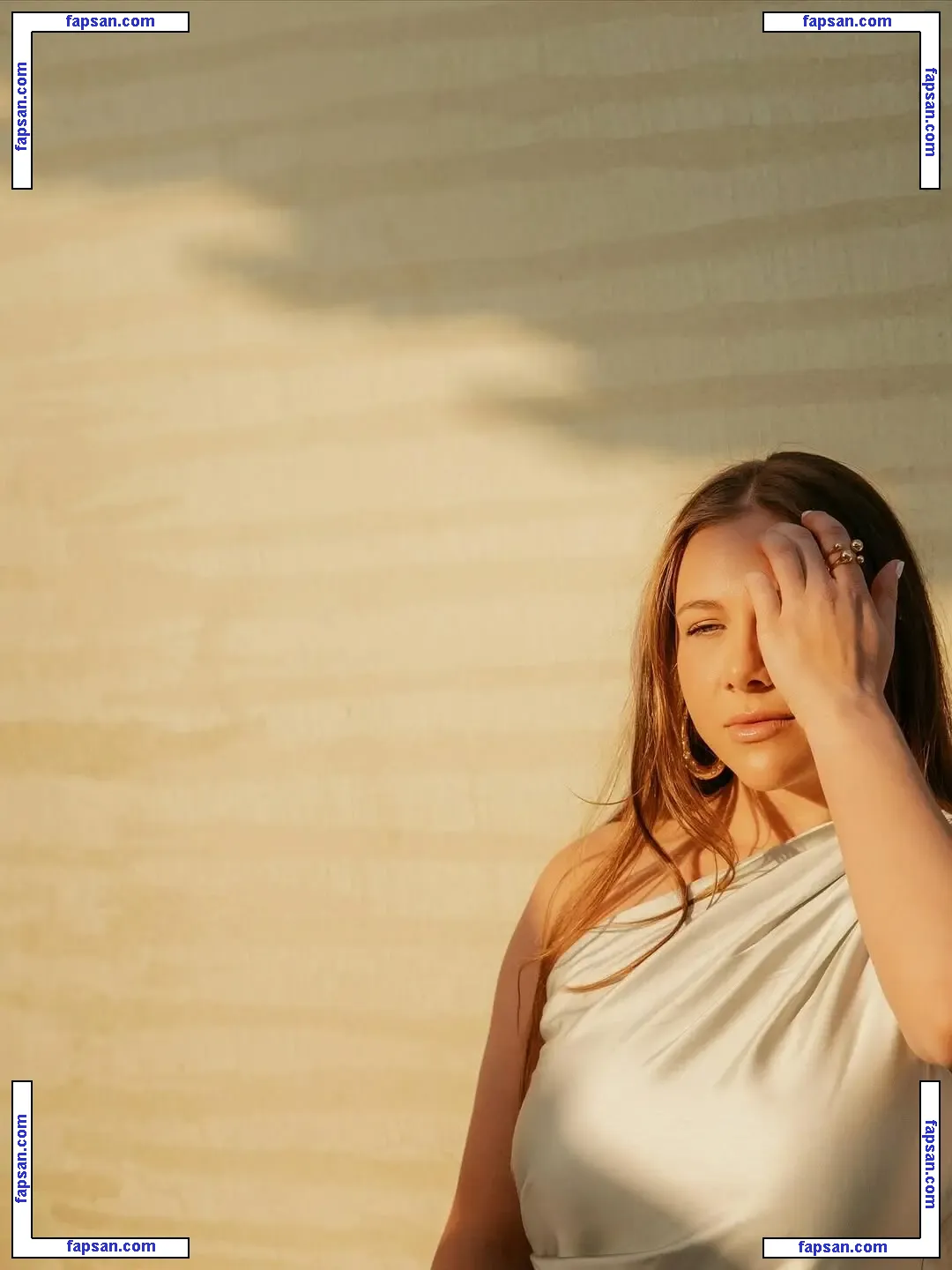 Amanda Anisimova nude photo #0006 from OnlyFans