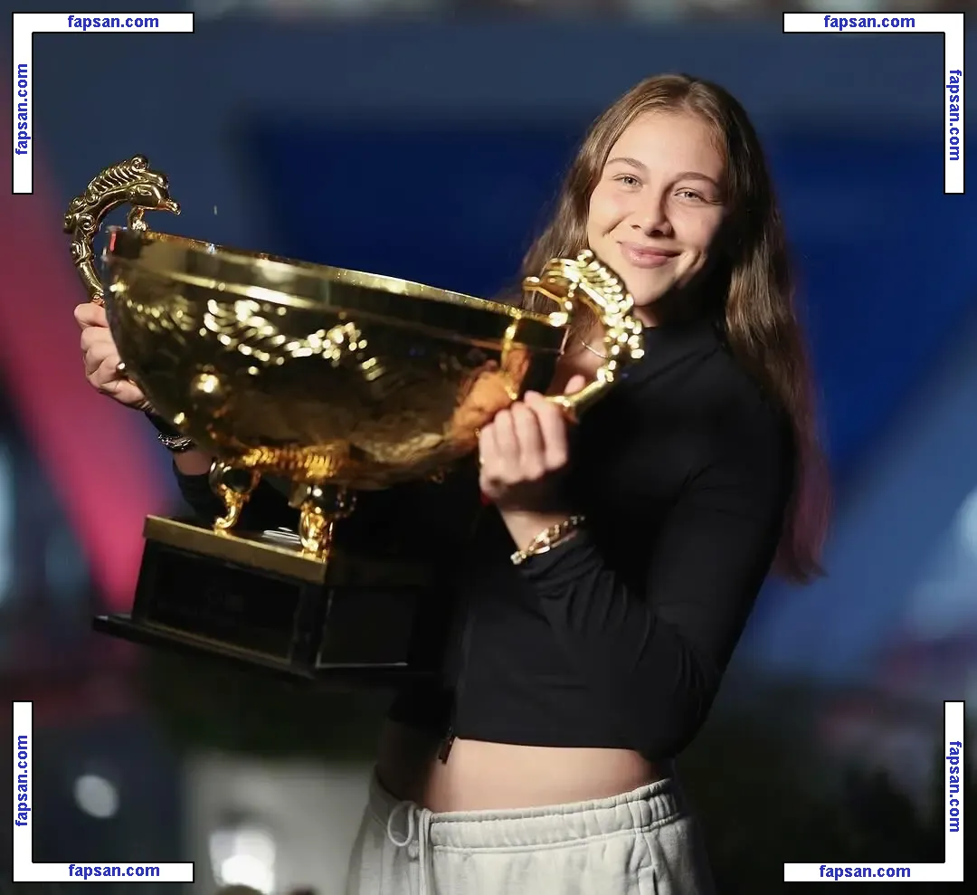 Amanda Anisimova nude photo #0007 from OnlyFans