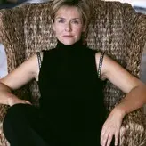 Amanda Burton голая #0002