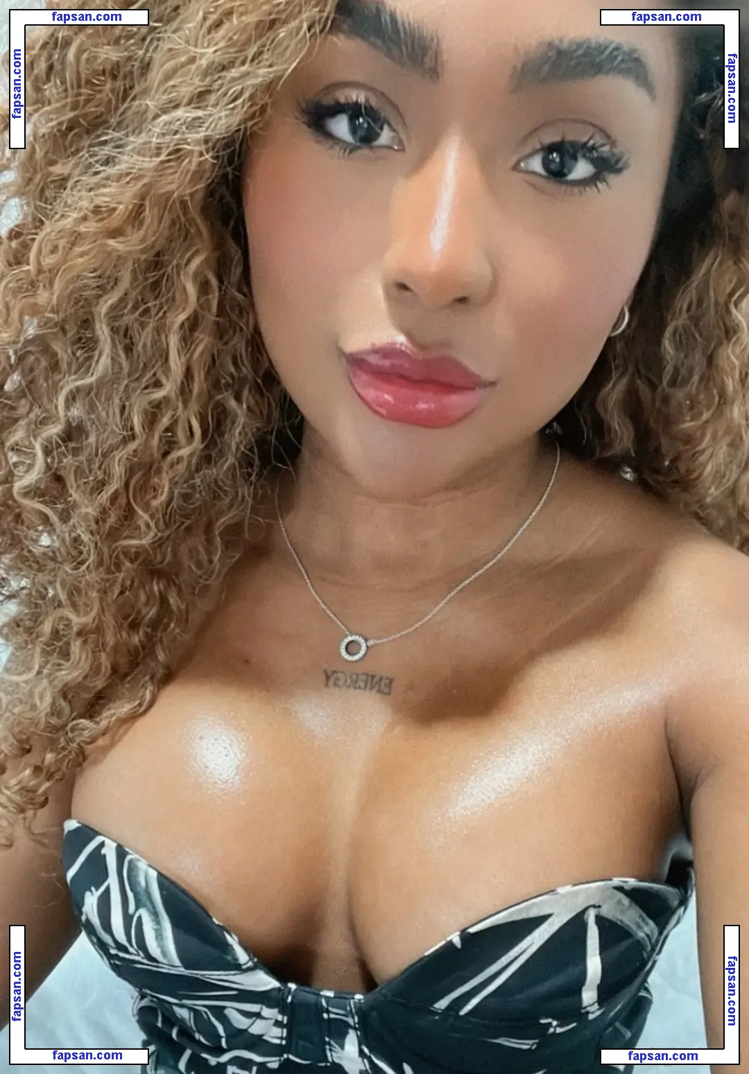 Amanda Ciss nude photo #0045 from OnlyFans