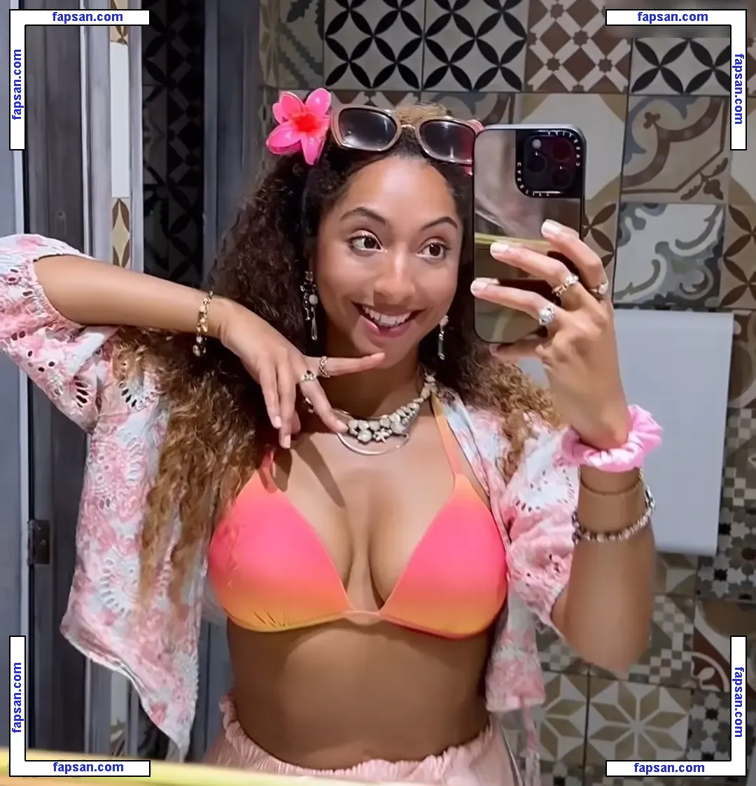 Amanda Ciss nude photo #0051 from OnlyFans