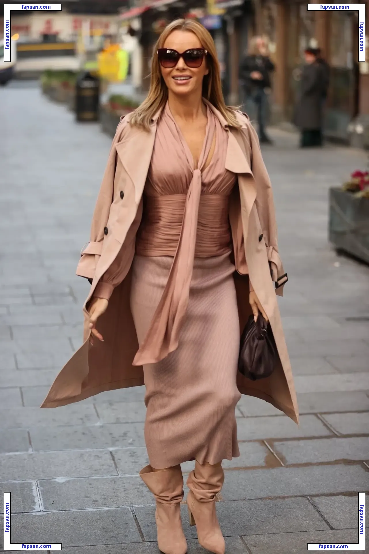 Amanda Holden nude photo #1621 from OnlyFans