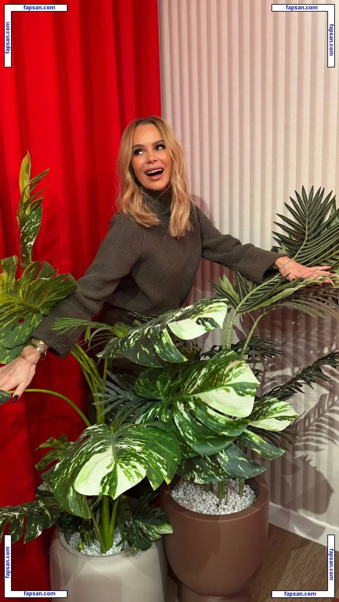 Amanda Holden nude photo #4915 from OnlyFans