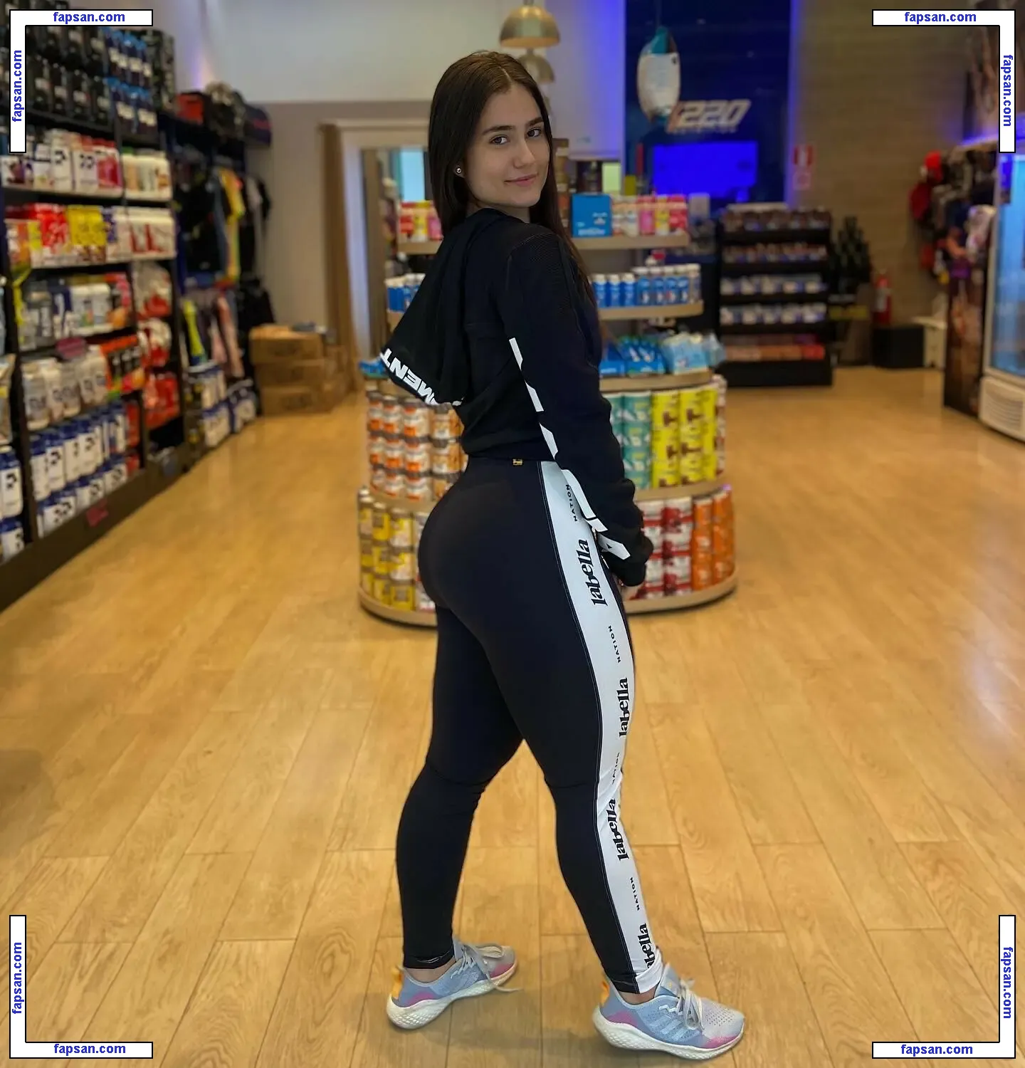 Amanda Marconi nude photo #0030 from OnlyFans