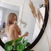 Amanda Norgaard nude #0023