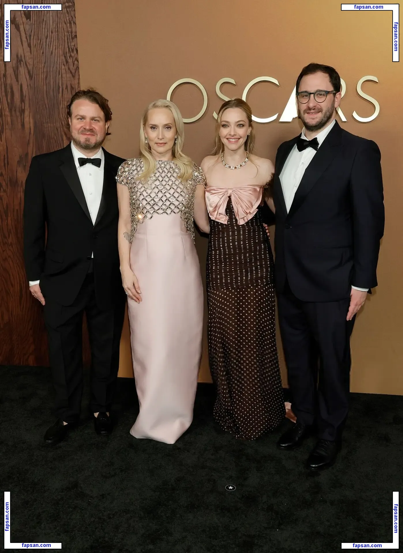 Amanda Seyfried голая фото #1180 с Онлифанс