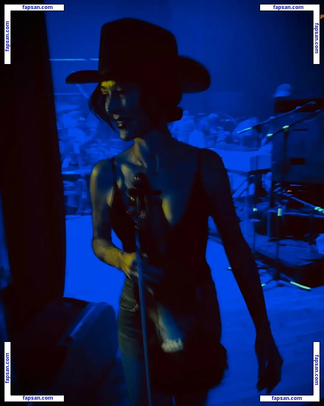 Amanda Shires голая фото #0018 с Онлифанс