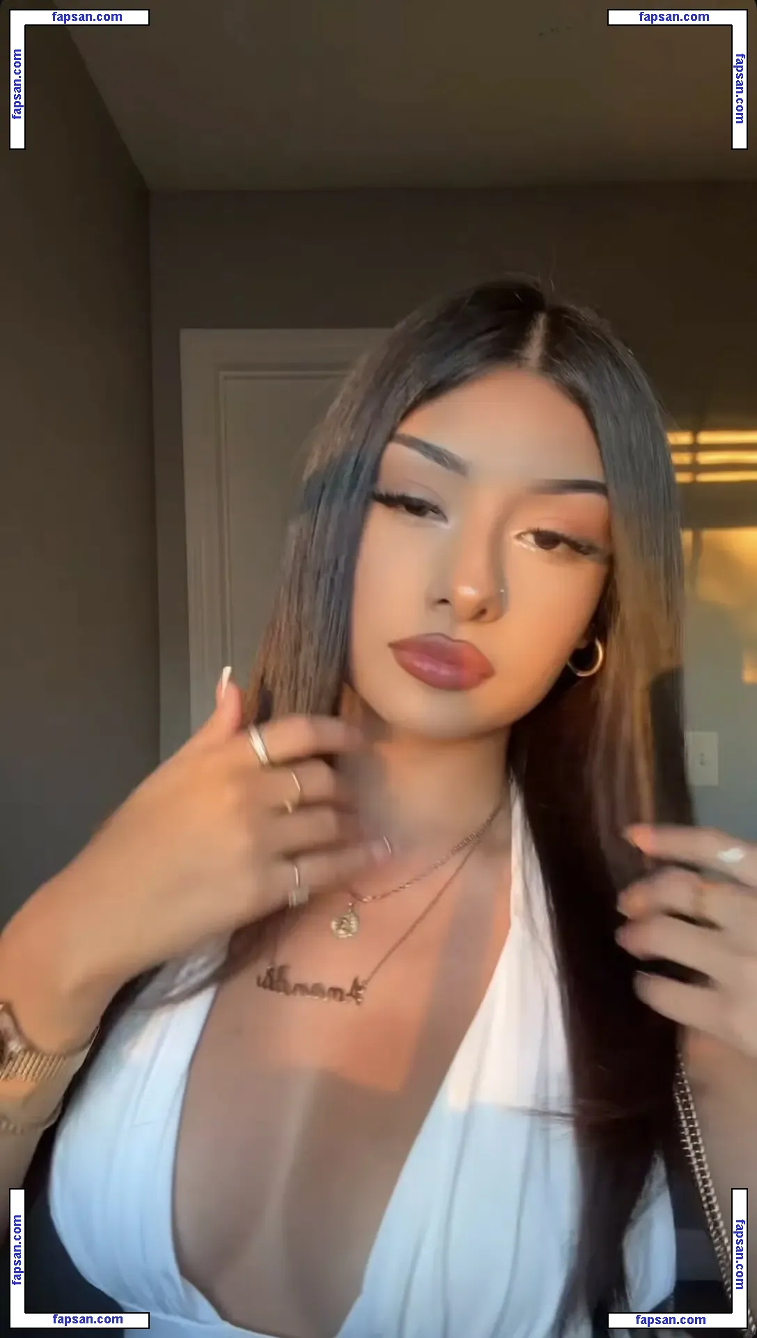 Amandasoliss голая фото #0005 с Онлифанс