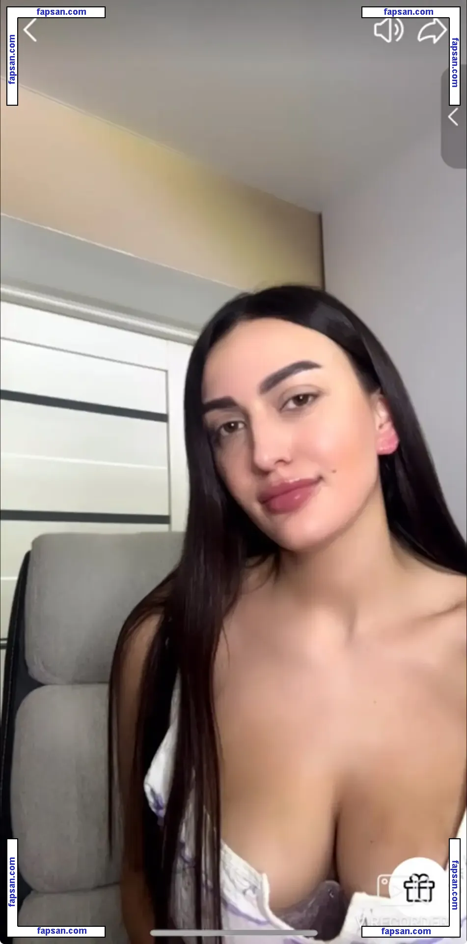 Amateur Streamers nude photo #0076 from OnlyFans