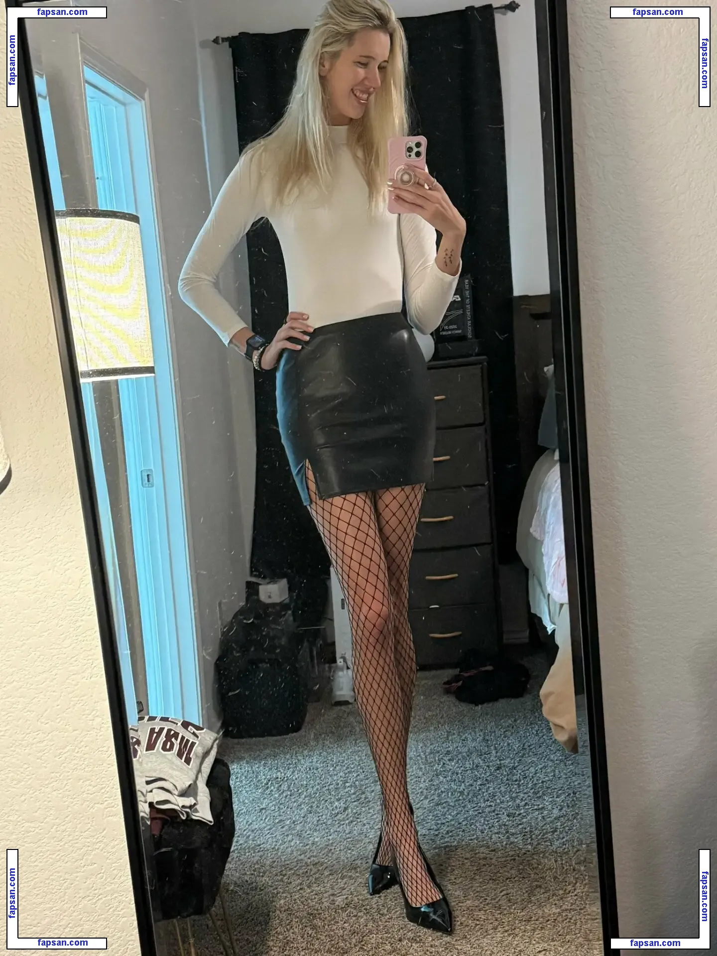 Amazon Allie nude photo #0001 from OnlyFans