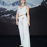 Amber Glenn голая #0001