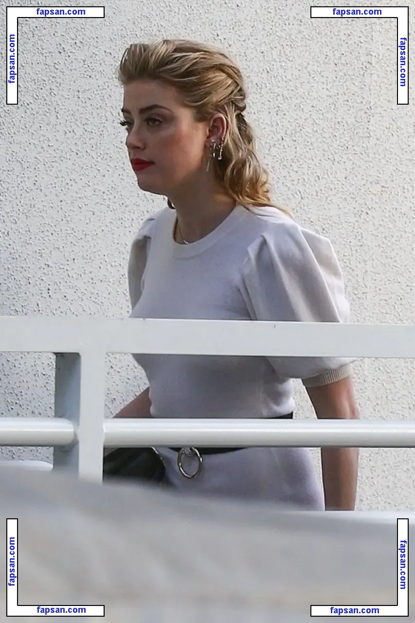 Amber Heard nude photo #0113 from OnlyFans