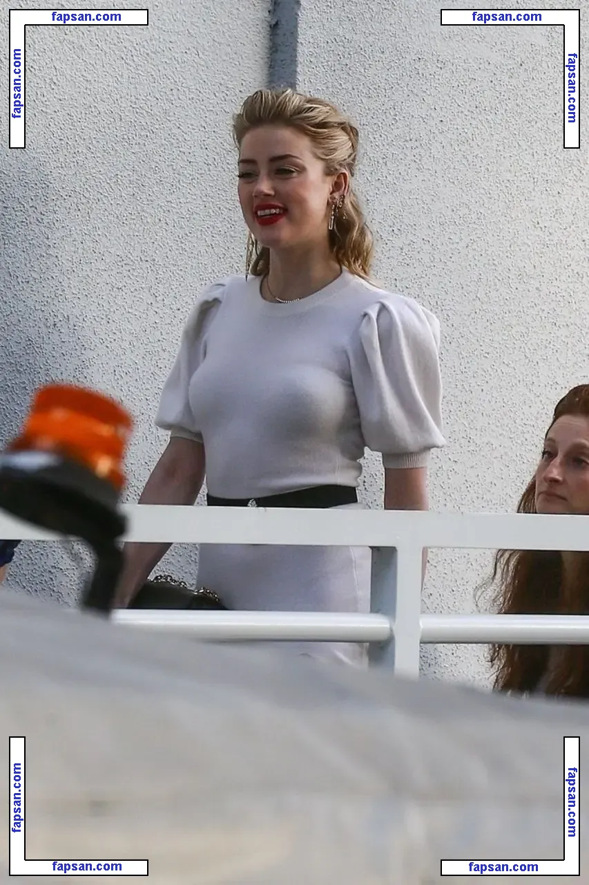 Amber Heard nude photo #0117 from OnlyFans
