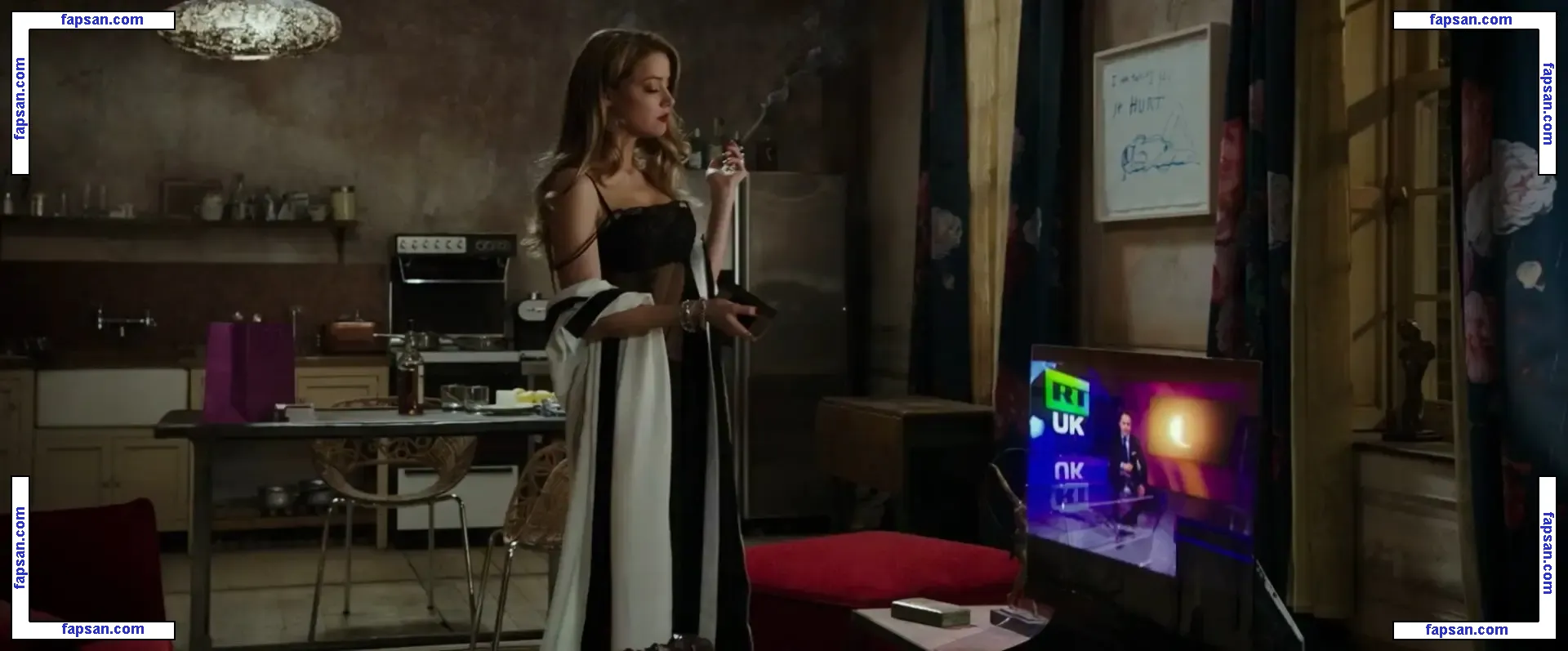 Amber Heard nude photo #0273 from OnlyFans