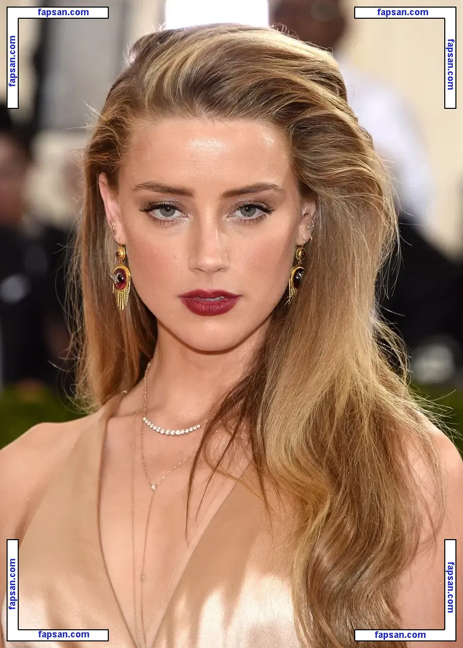 Amber Heard nude photo #0623 from OnlyFans