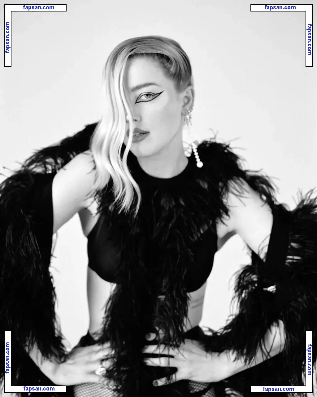 Amber Heard голая фото #1571 с Онлифанс