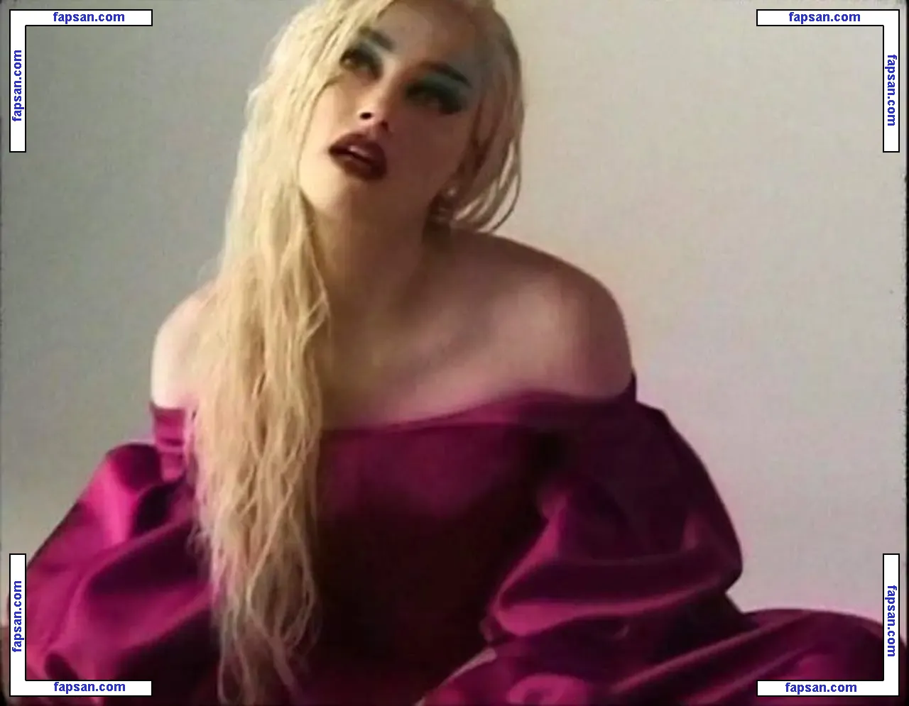 Amber Heard nude photo #1573 from OnlyFans