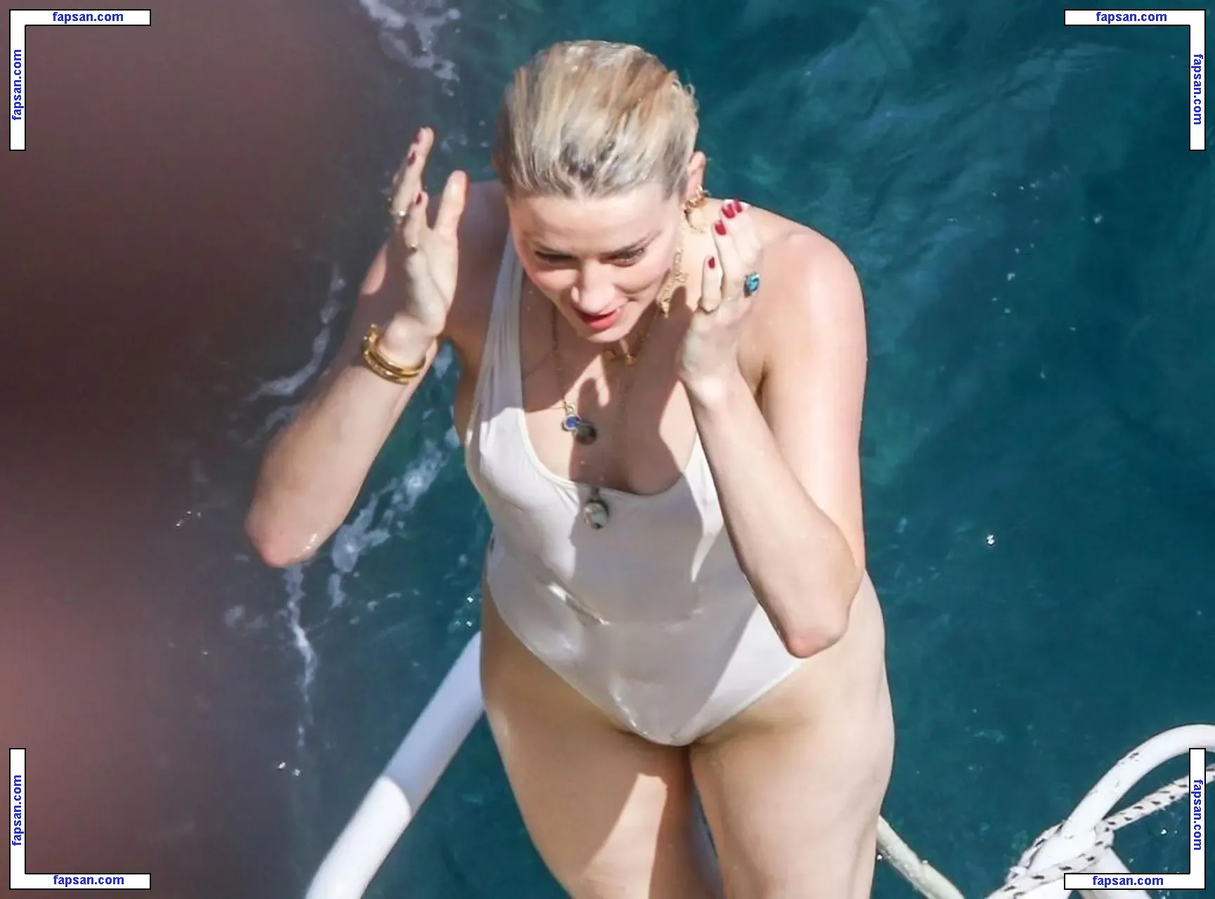 Amber Heard nude photo #1577 from OnlyFans
